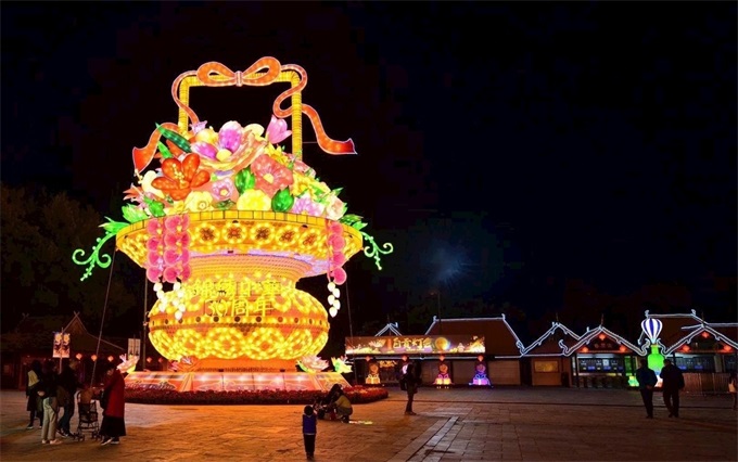购买手工艺品制作灯笼提示分享_元宵节花灯的制作公司 第1张图片